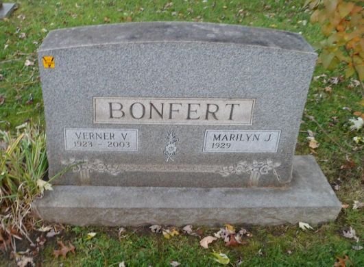 Bonfert Werner 1923-2003 Grabstein